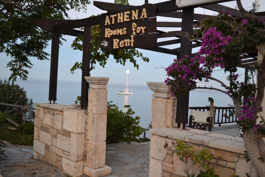 Athena Rooms Káto Zákros Eksteriør billede